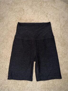 Beyond Yoga Women’s High Waist Biker Shorts Gray Charcoal Size Small Workout